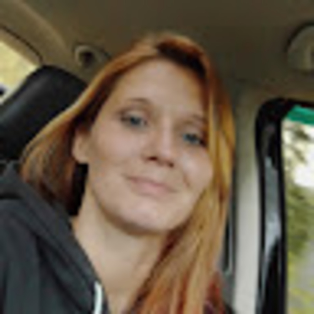 Meet your Posher, Erika a